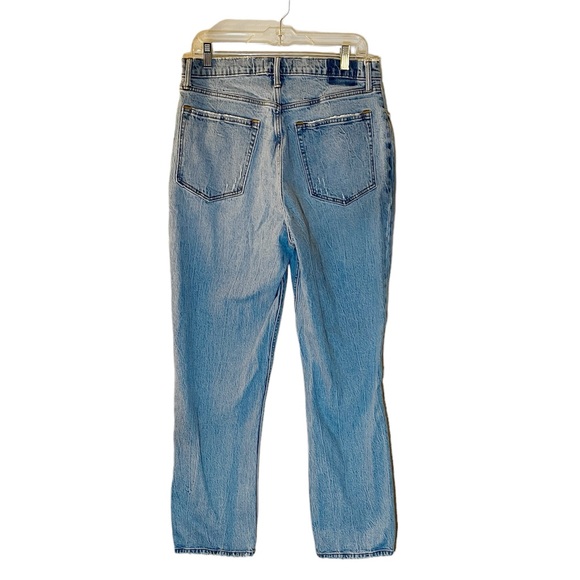 Abercrombie & Fitch Curve Love Ultra High Rise 90s Straight Jean Size 32… - Picture 4 of 9